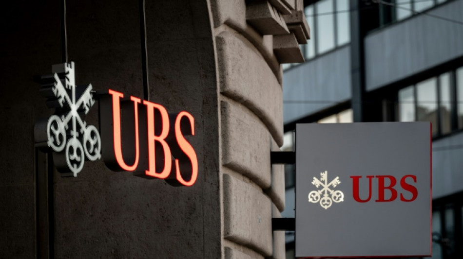 Investors look for strength in UBS results