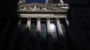 Wall Street apre debole, Dj +0,05%, Nasdaq -0,12%