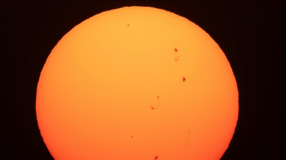 Una fuerte tormenta solar impactará la Tierra a partir del jueves