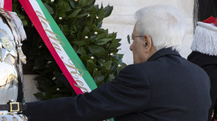 Unità d'Italia: Mattarella depone una corona al Milite Ignoto