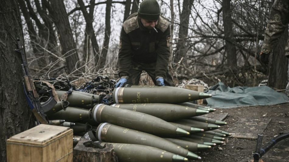 EU hammers out 2-billion-euro ammunition plan for Ukraine