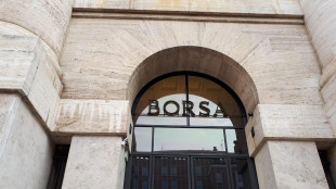 Borsa: Milano chiude in rialzo dello 0,45%