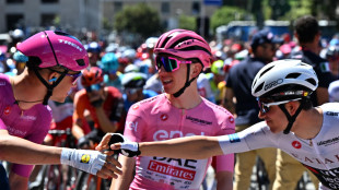 Giro: quinta tappa, Pogacar resta in maglia rosa