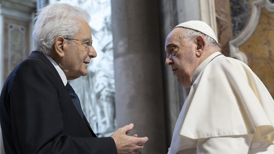 Mattarella ringrazia il Papa, tutti raccolgano invito alla pace