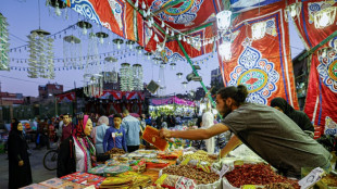 Egyptians cling to Ramadan charity as inflation soars