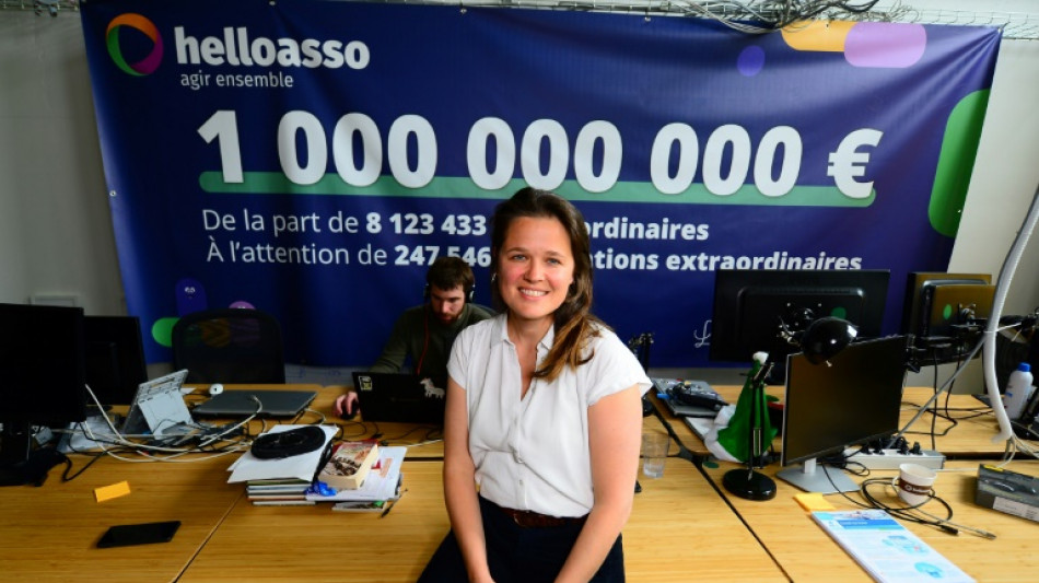 Cagnottes en ligne: HelloAsso, 1 milliard d'euros levé pour les associations