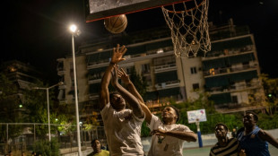 Dans l’ombre d’Antetokounmpo, les jeunes basketteurs afro-grecs en quête de reconnaissance 