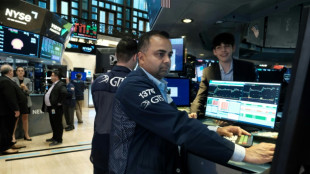 Wall Street termine en baisse, respiration après une longue séquence positive