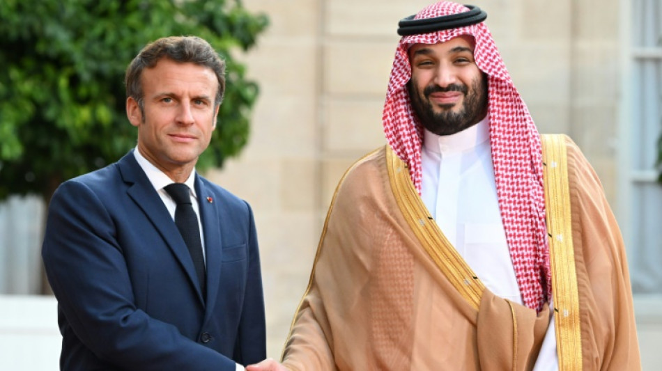 Le prince héritier saoudien et Macron veulent coopérer pour "atténuer les effets" de la guerre en Ukraine