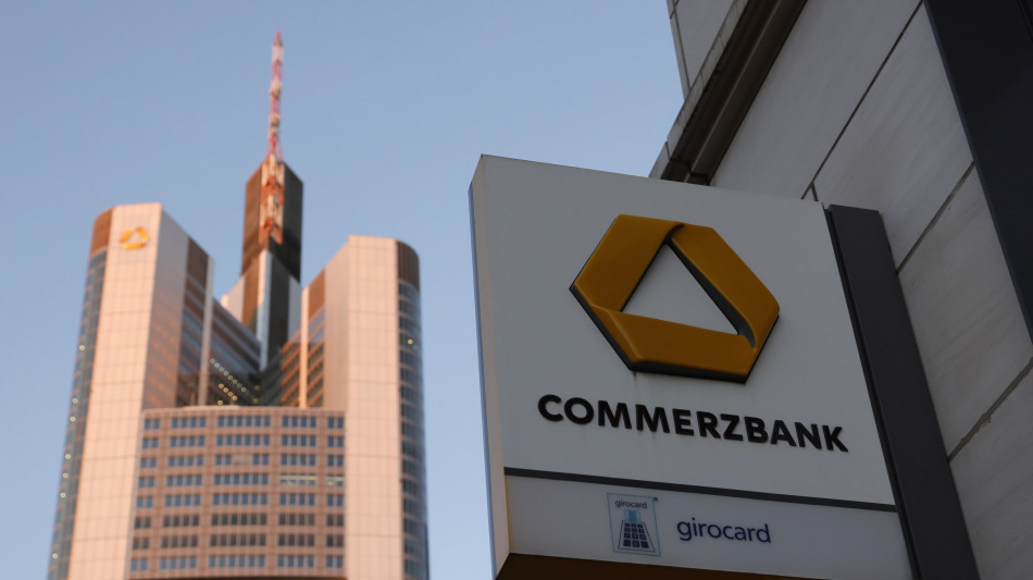 ++ Deutsche Bank, valuta mosse su Commerzbank ++