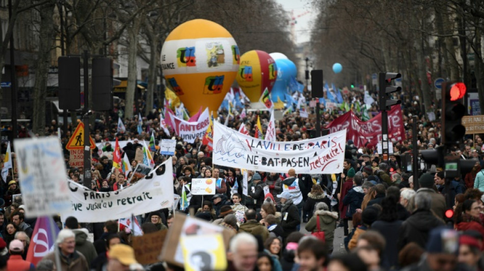 Retraites: la réforme en commission mixte paritaire, huitième journée de mobilisation 