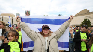 Media, domani liberi Arbel, l'80enne Moses e una soldatessa