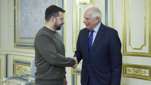 Borrell in visita a Kiev, 'continueranno a sostenere l'Ucraina'