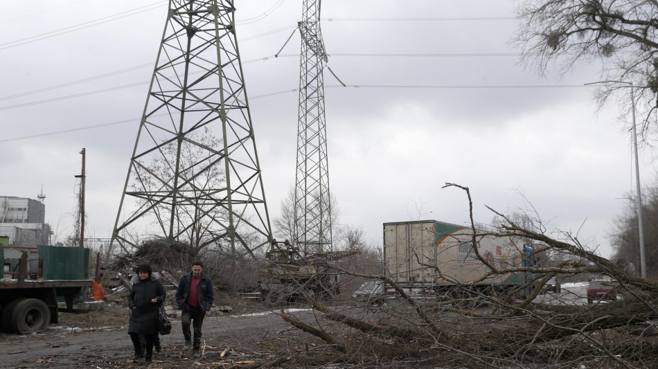 Ft, nuovi negoziati Kiev-Mosca su stop a raid siti energia