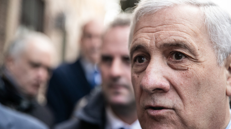 Tajani,dobbiamo aumentare spese per la difesa almeno al 2%