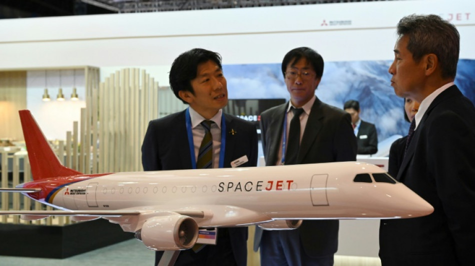 Japan's Mitsubishi Heavy scraps troubled passenger jet project