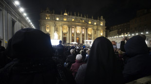 Notte tranquilla per il Papa, sta riposando