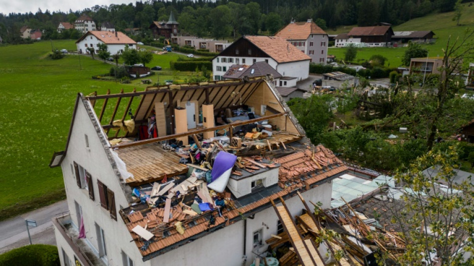 Suisse : une tempête fait un mort et une "quinzaine de blessés"