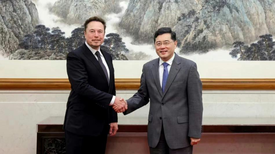 En Chine, la visite du "Camarade Musk" suscite l'enthousiasme