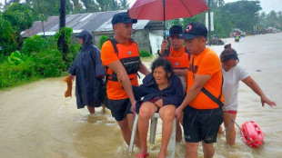 Tempête aux Philippines: Manille menacée, au moins 45 morts