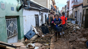 Miles de soldados y policías adicionales llegarán a las zonas devastadas en España