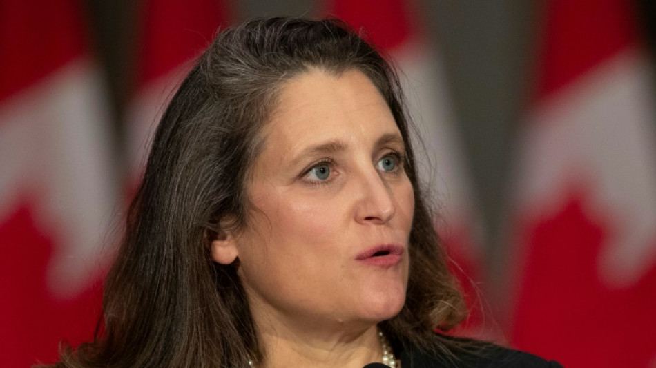 Canada sees lower deficit in updated fiscal plan, possible 2023 recession