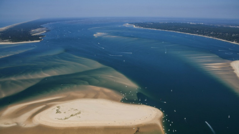 Le maire d'Arcachon entendu dans l'enquête sur la pollution du Bassin