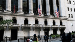 Wall Street conclut en nette baisse, après les élections et avant l'inflation