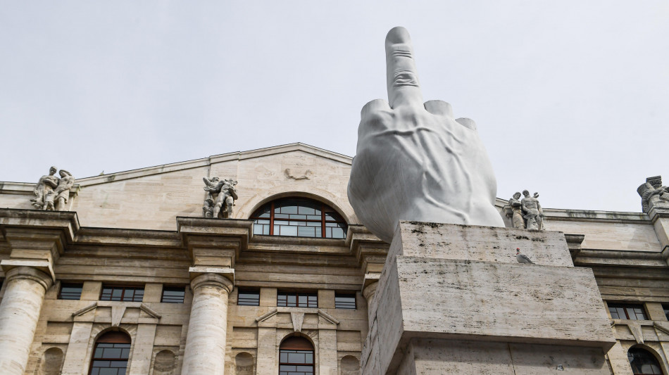 Borsa: Milano chiude in calo -0,48%