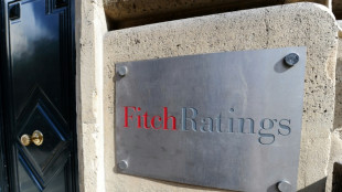 La France s'engage à continuer les réformes après la baisse de sa note par Fitch