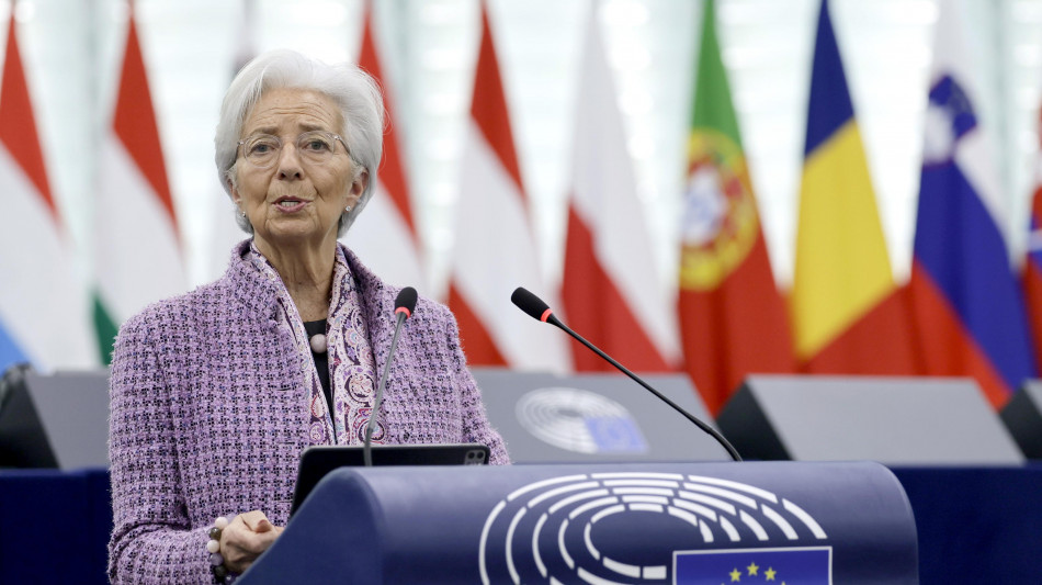 Lagarde, spesa per difesa e infrastrutture può far salire il Pil