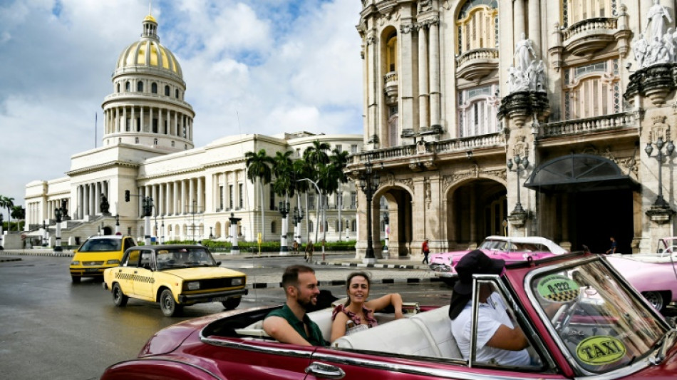 Disminuye la llegada de turistas a Cuba en 2024