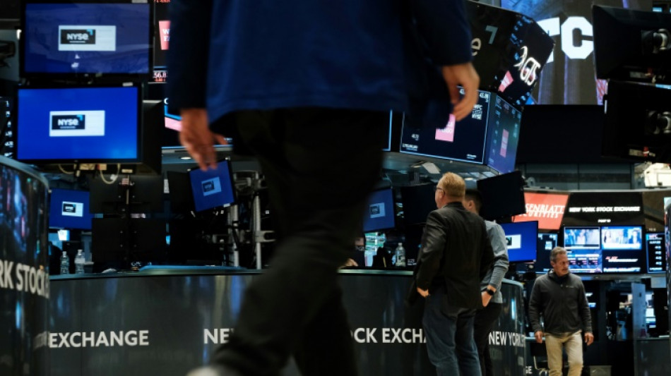 Wall Street en ordre dispersé, consolide après un bon début d'année