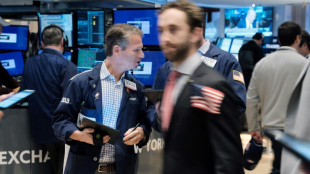 Wall Street ouvre en baisse, inquiète de la situation en Chine