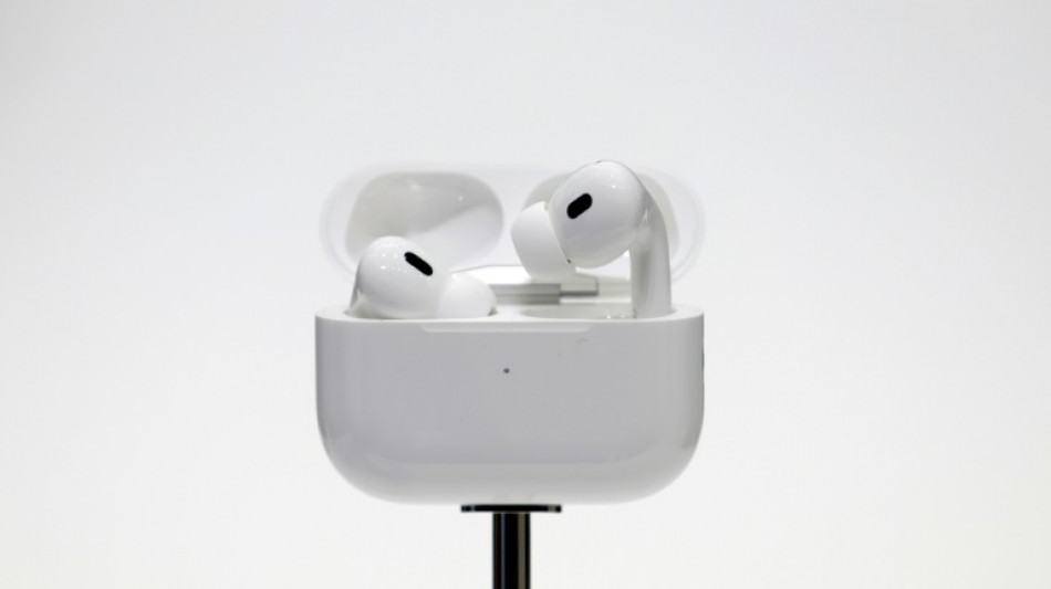 US says new Apple AirPods can be hearing aids